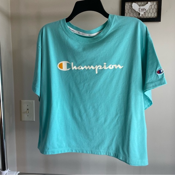 Champion Women’s XL Aqua Athletic Cropped T-Shirt Athleisure - Picture 1 of 3